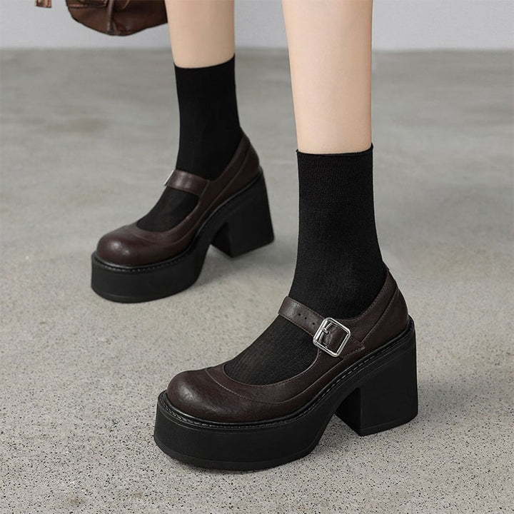 Pela | Leather Pumps
